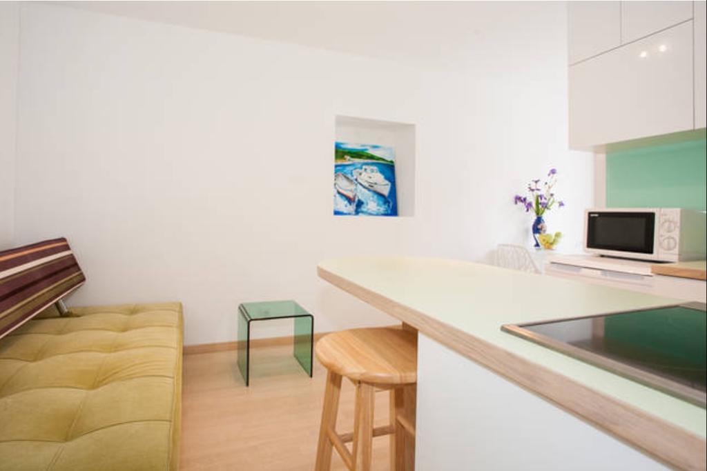 Apartments Kremenic Cres Exterior photo